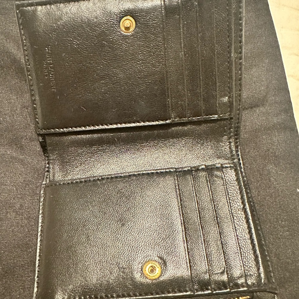 Saint Laurent Bi-fold wallet - Picture 3 of 4